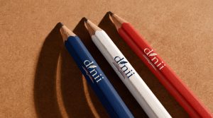 Crayon De Bois Bleu Dinii